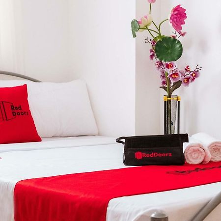 Reddoorz Premium @ Amaia Skies Avenida Manila Eksteriør bilde