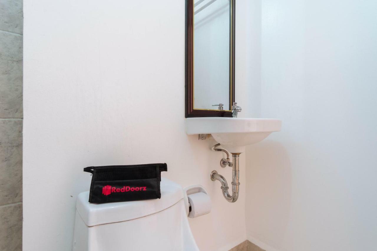 Reddoorz Premium @ Amaia Skies Avenida Manila Eksteriør bilde